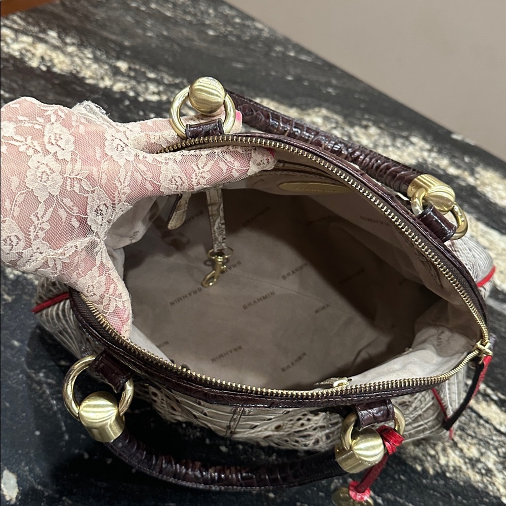 EUC Brahmin “Lisa” croc-embossed satchel - Picture 14 of 16